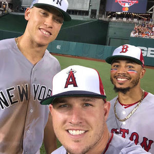 Meet your Posher, Robby